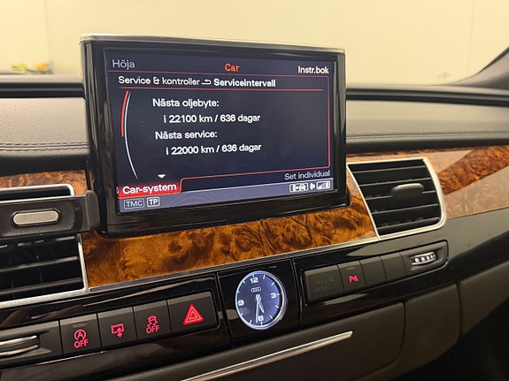 Audi A8 16 of 27