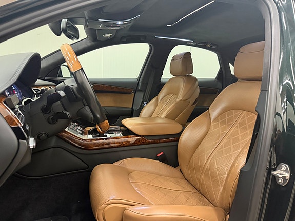 Audi A8 11 of 27