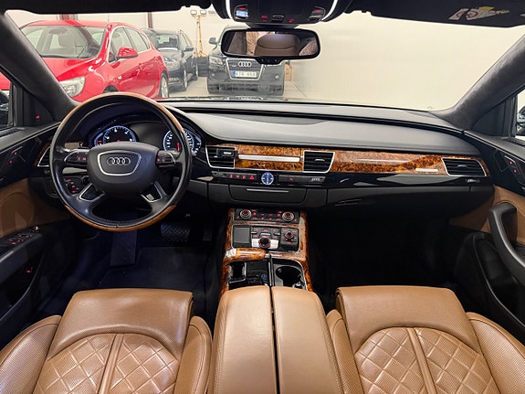 Audi A8 13 of 27
