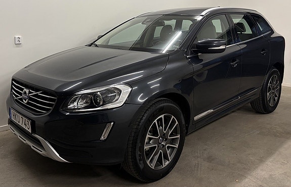 Volvo XC60 4 of 13