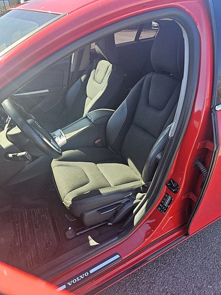 Volvo S60 5 of 5