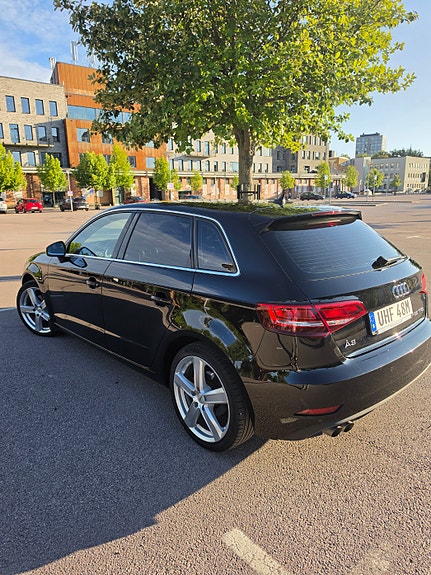 Audi A3 3 of 5