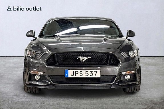 Ford Mustang 3 of 5
