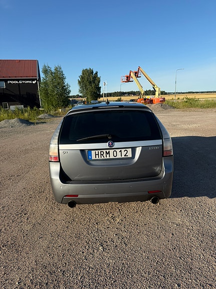 Saab 9-3 4 of 5