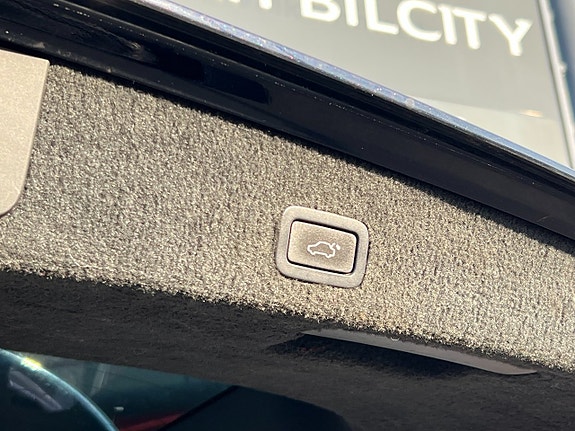 Volvo V70 15 of 15