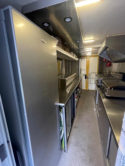 Mercedes-Benz Sprinter 310 10 of 16