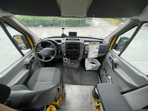 Mercedes-Benz Sprinter 310 8 of 16