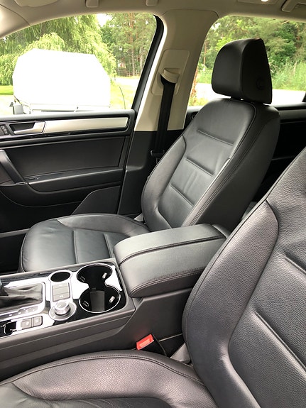 Volkswagen Touareg 6 of 13