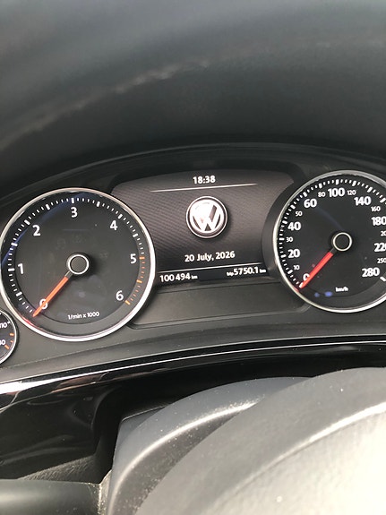 Volkswagen Touareg 11 of 13