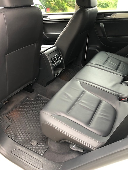 Volkswagen Touareg 8 of 13