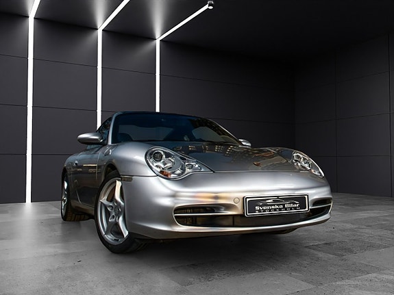 Porsche 911 Targa 4 of 16