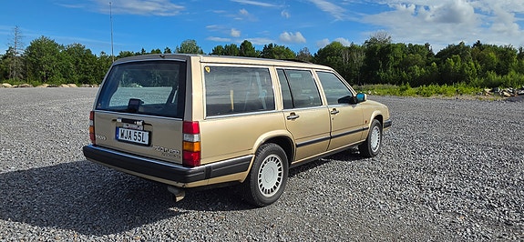 Volvo 760 2 of 17