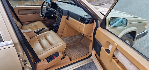 Volvo 760 9 of 17