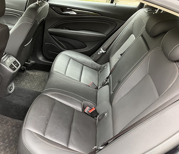 Opel Insignia 6 of 6