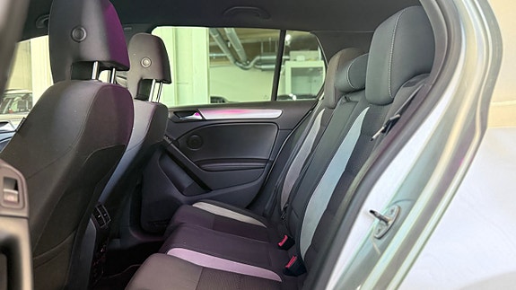 Volkswagen Golf I 9 of 13