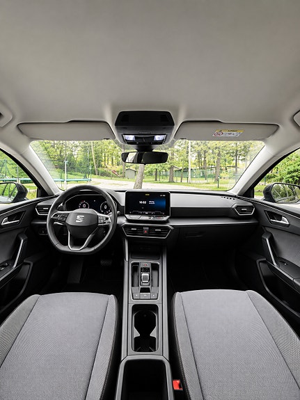 Seat Leon 9 of 17
