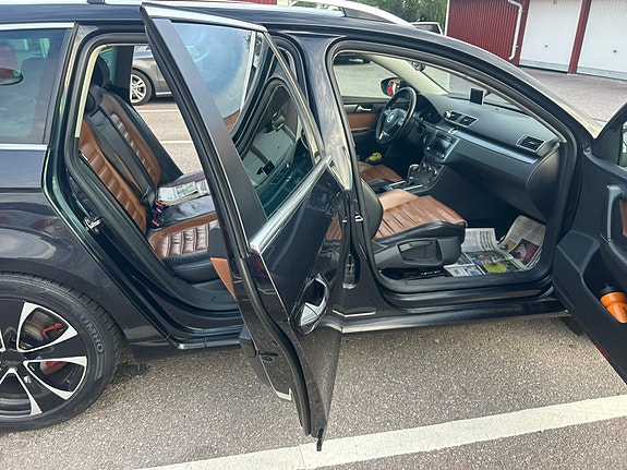 Volkswagen Passat 8 of 9