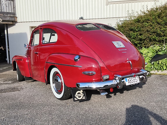 Volvo PV444 4 of 5