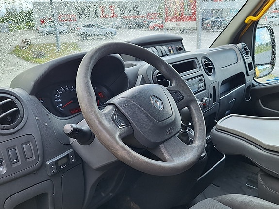 Renault Master 20 of 29