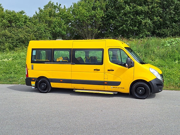 Renault Master 8 of 29