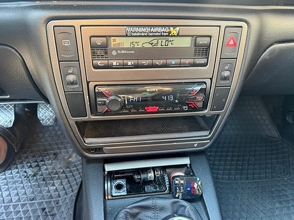 Volkswagen Passat 8 of 16