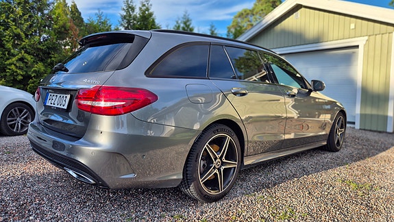 Mercedes-Benz C220 5 of 5