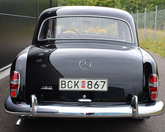 Mercedes-Benz W120 4 of 5