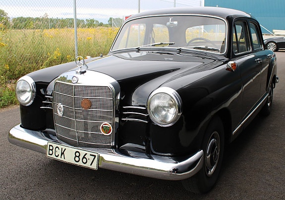 Mercedes-Benz W120 15 of 15