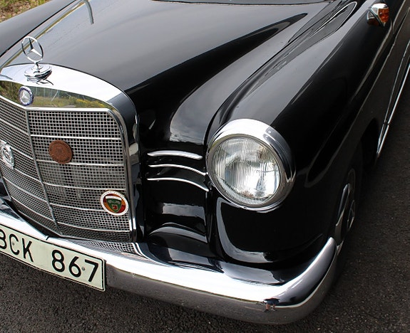 Mercedes-Benz W120 7 of 15