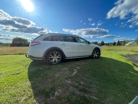 Peugeot 508 RXH 2 of 5