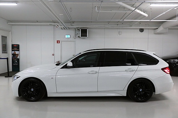 BMW 320d 9 of 29