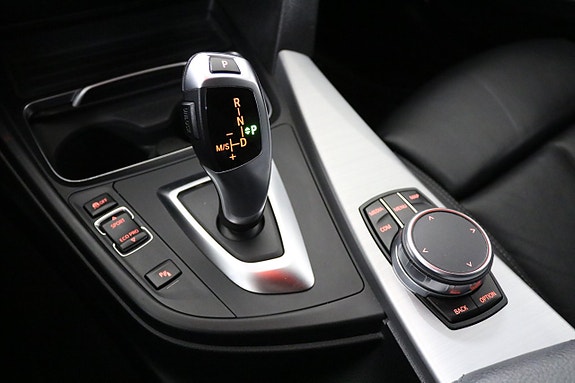 BMW 320d 23 of 29