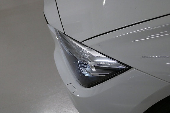 BMW 320d 12 of 29
