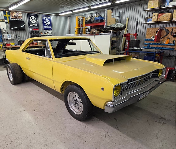 Dodge Dart 2 of 5
