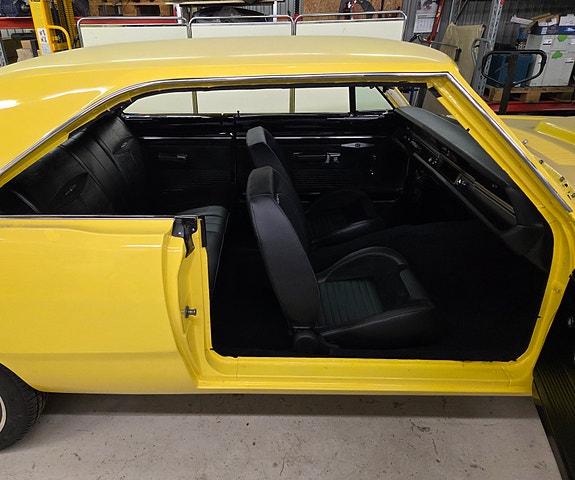 Dodge Dart 6 of 9