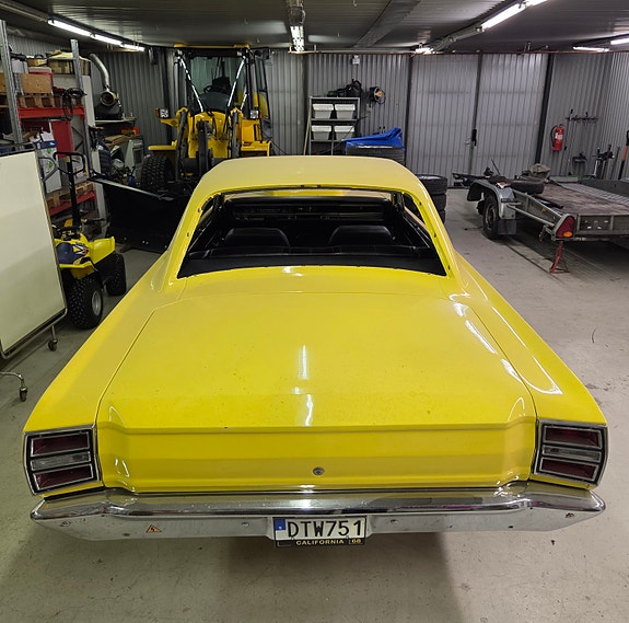 Dodge Dart 4 of 5