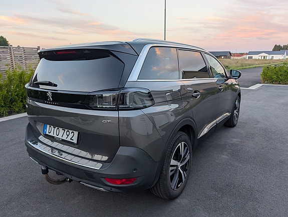 Peugeot 5008 3 of 5