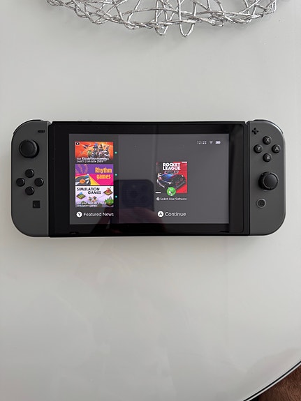 Nintendo Nintendo Switch spelkonsol grå