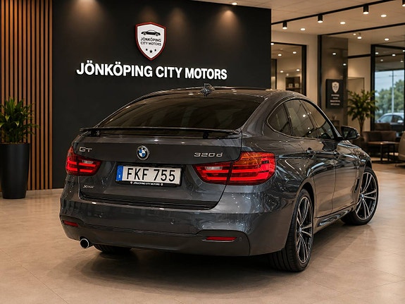 BMW 320d 5 of 5