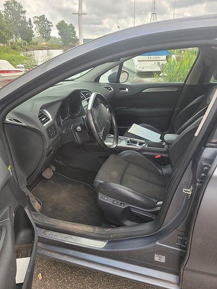 Citroen C4 3 of 3