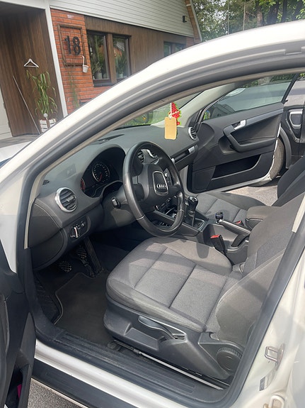 Audi A3 4 of 5