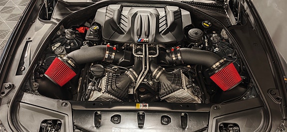 BMW M5 5 of 5