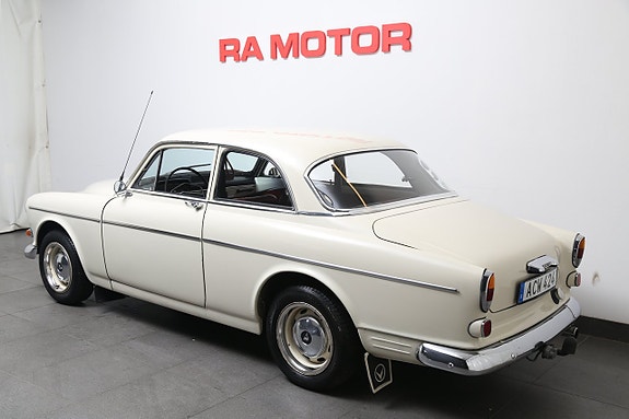 Volvo Amazon 4 of 5