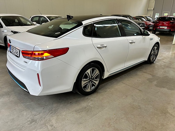 Kia Optima 4 of 5