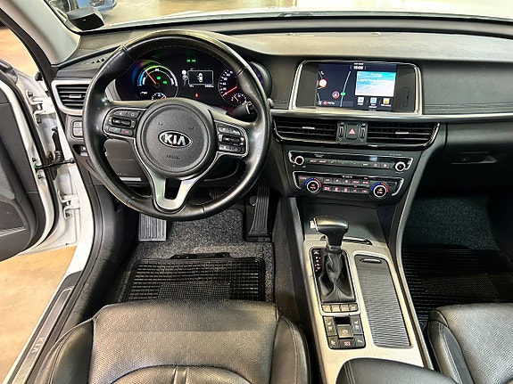 Kia Optima 10 of 20