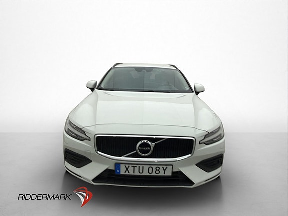 Volvo V60 2 of 30