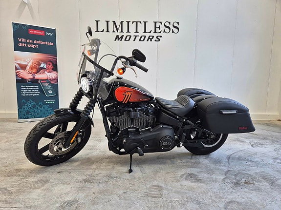 Harley-Davidson FXBBS Street Bob 114 4 of 18