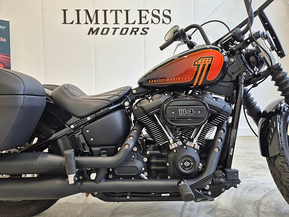 Harley-Davidson FXBBS Street Bob 114 8 of 18