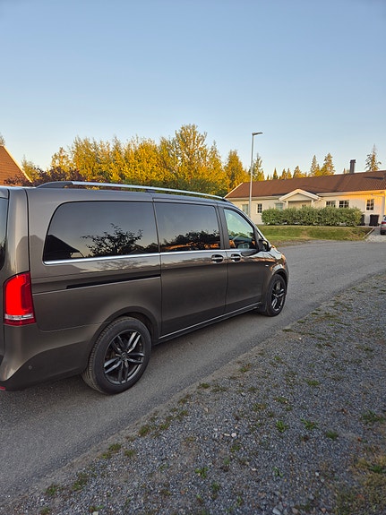 Mercedes-Benz V250 d 5 of 5