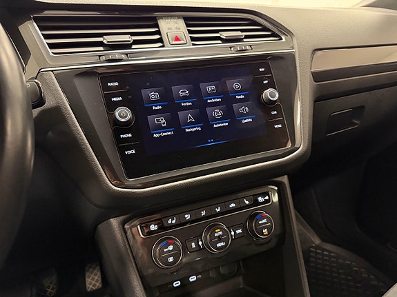 Volkswagen Tiguan Allspace 15 of 30